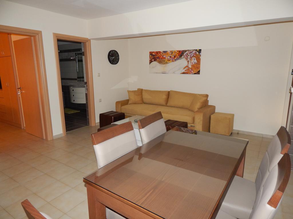 Sofia Apartments Sívota Стая снимка